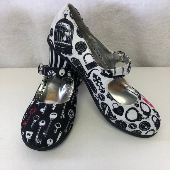 Chocolaticas Lock & Key Black & White Mary Jane Mid Heeled Shoes Size 36 (5.5) - Picture 1 of 16